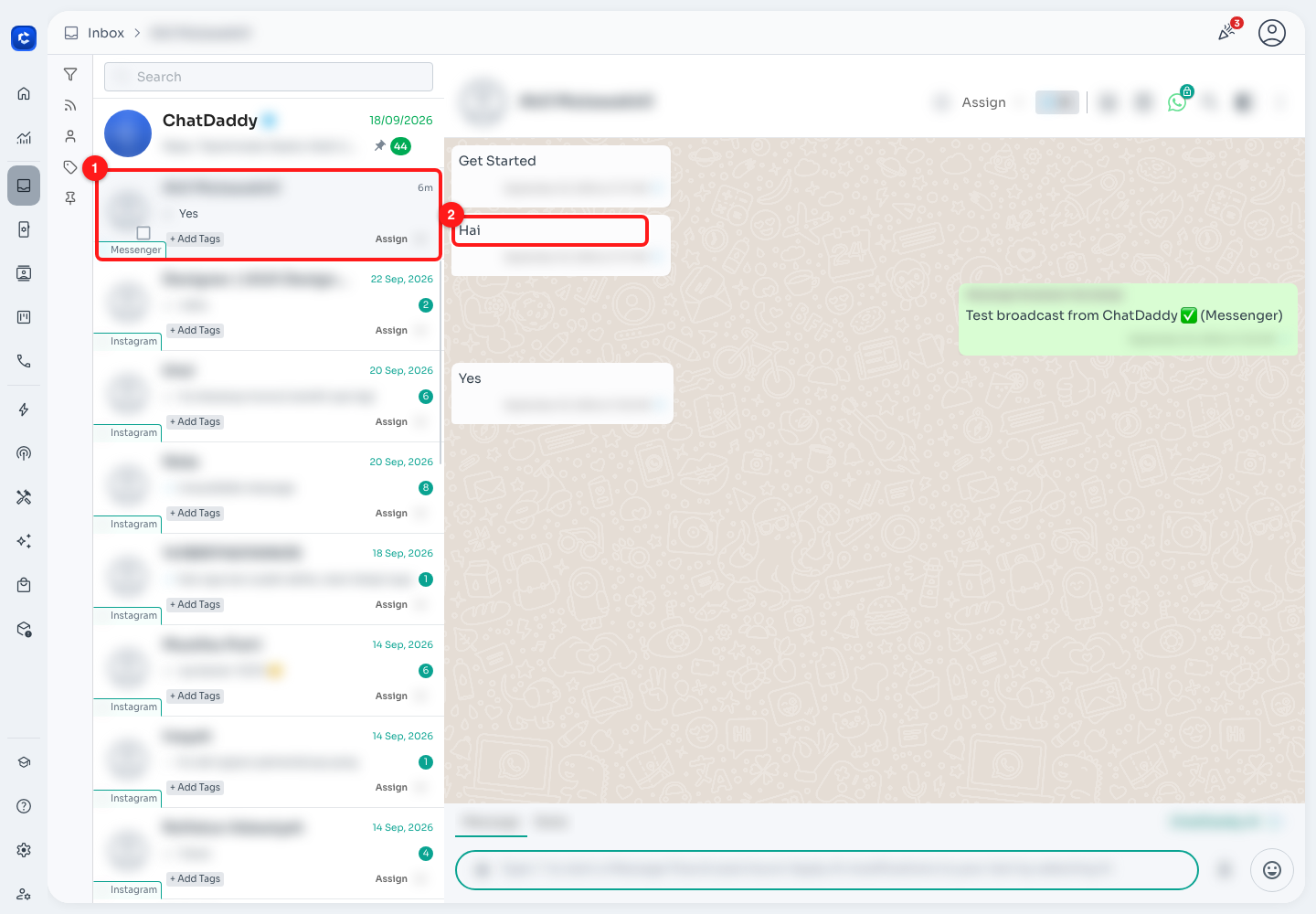A new Messenger chat in the Inbox (1) with the customer's incoming message (2). Only contacts like this can receive the broadcast.